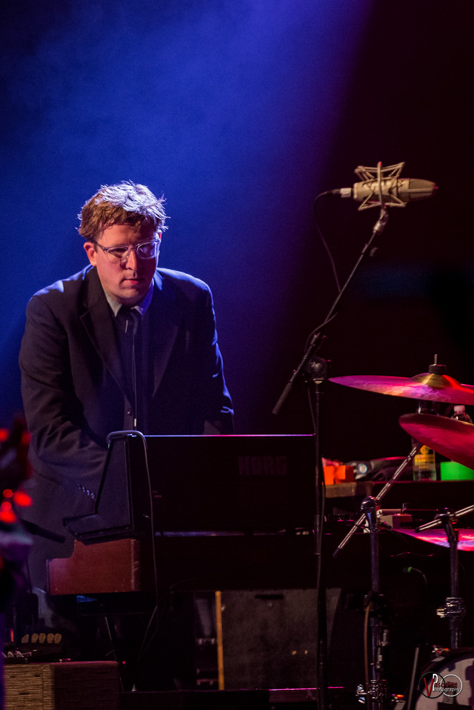 Wilco at the Iroquois Amphitheater in Louisville, Kentucky shot by Vasquez Photography